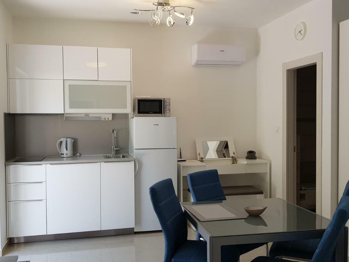 Evita Fazana Premium Studio Apartments מראה חיצוני תמונה